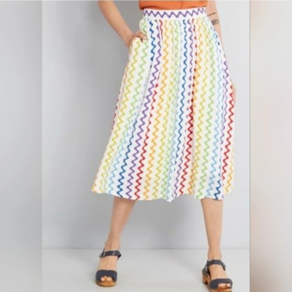 Modcloth •‎ Rainbow Stripe Skirt